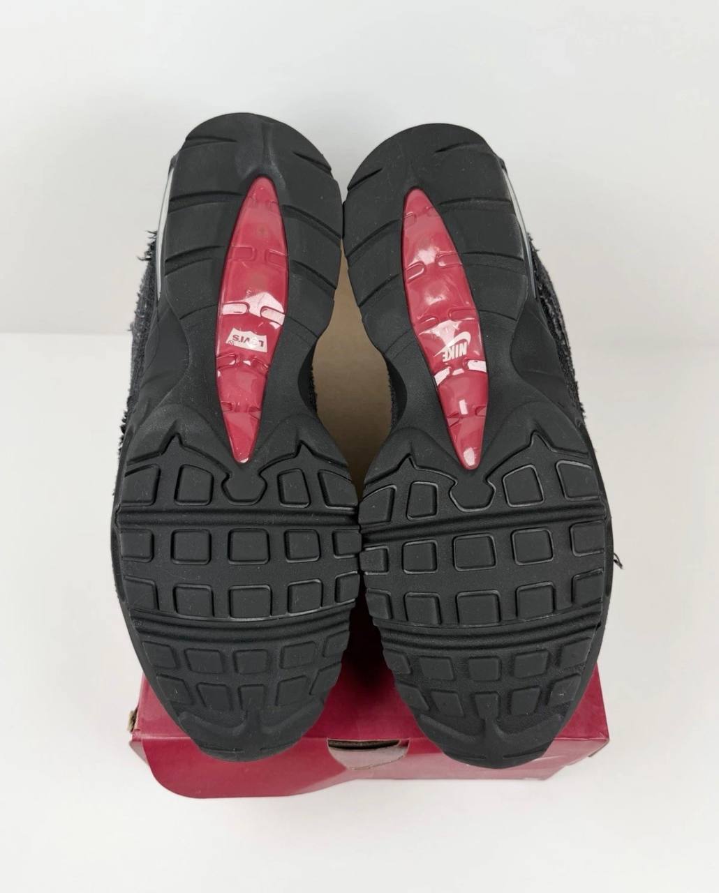 Nike Air Max 95 Black x Levis