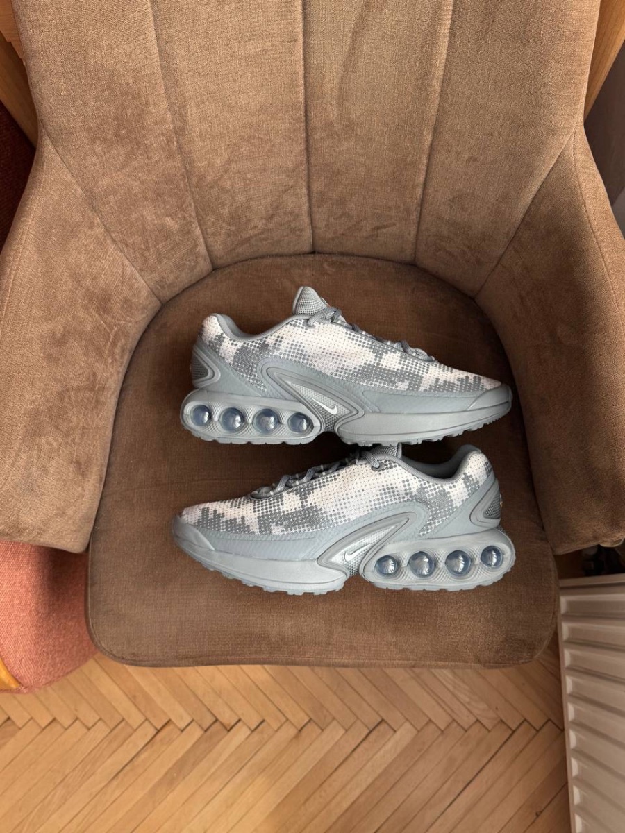 Nike Air Max Dn Photon Dust