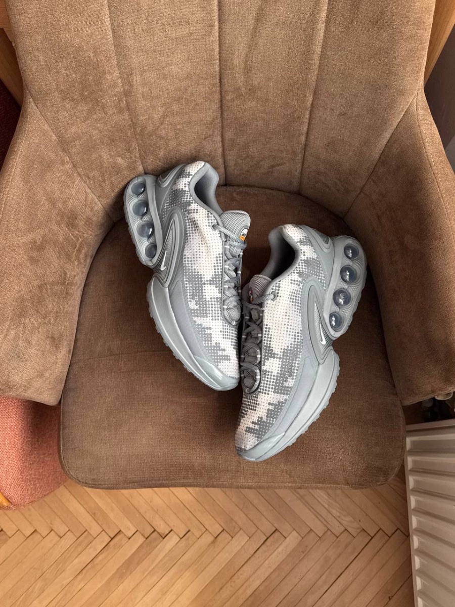 Nike Air Max Dn Photon Dust