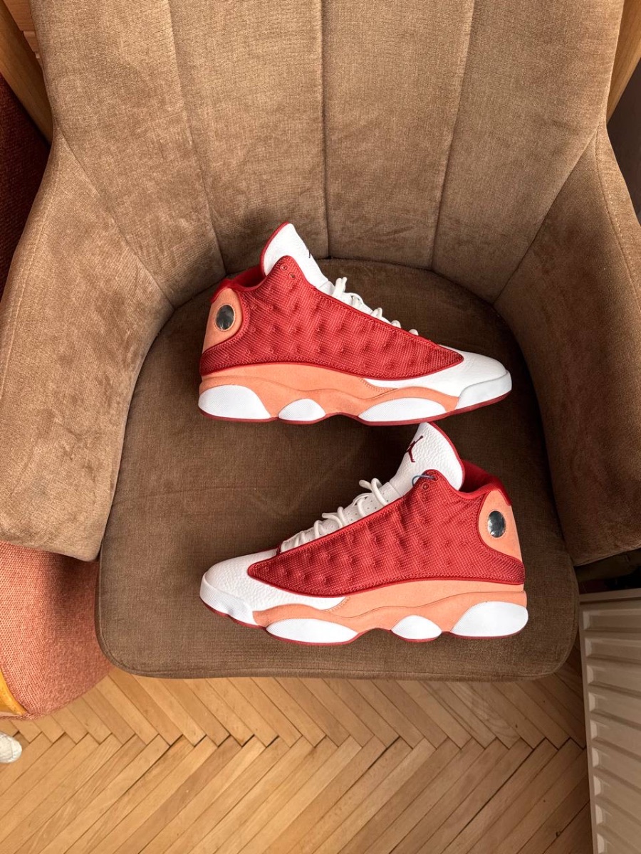 Nike Air Jordan 13 Dune Red