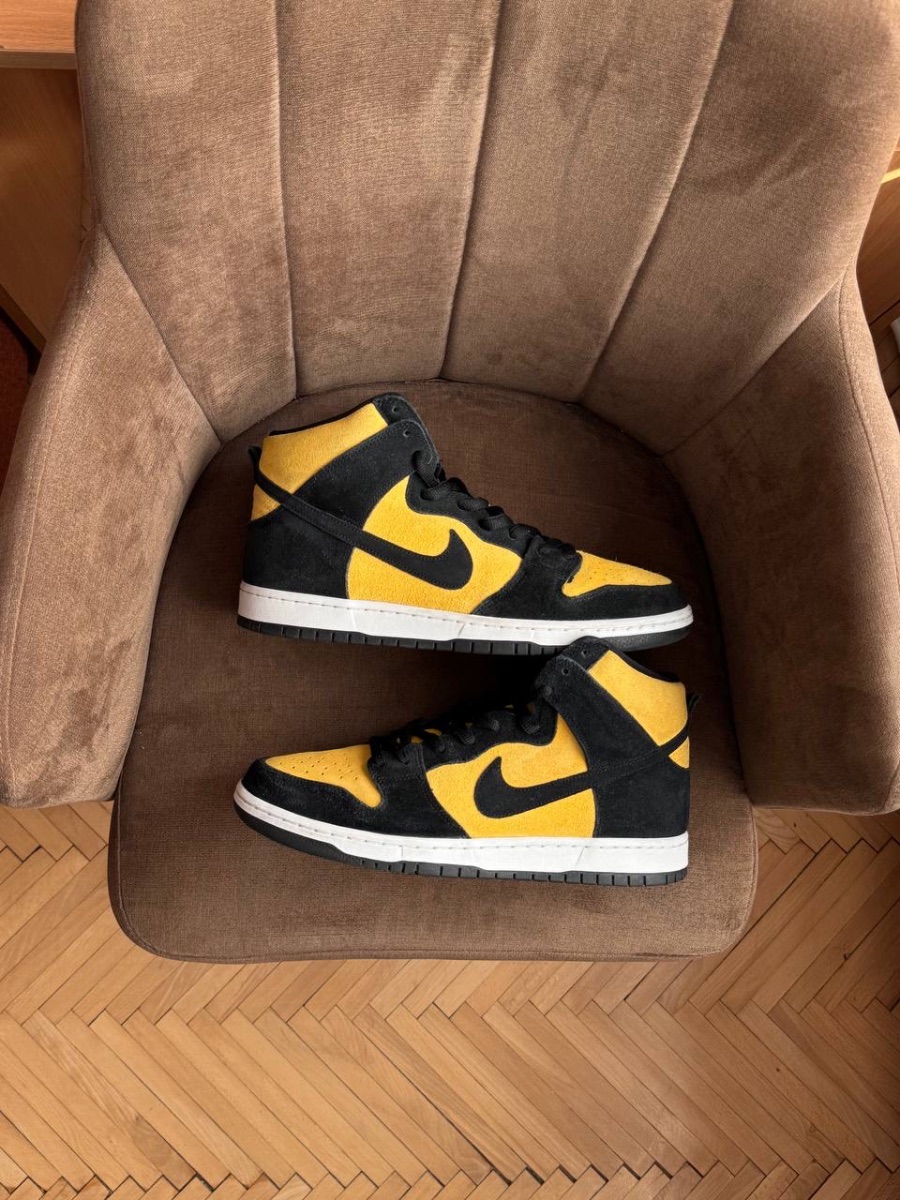 Nike Dunk Sb High Yellow Black