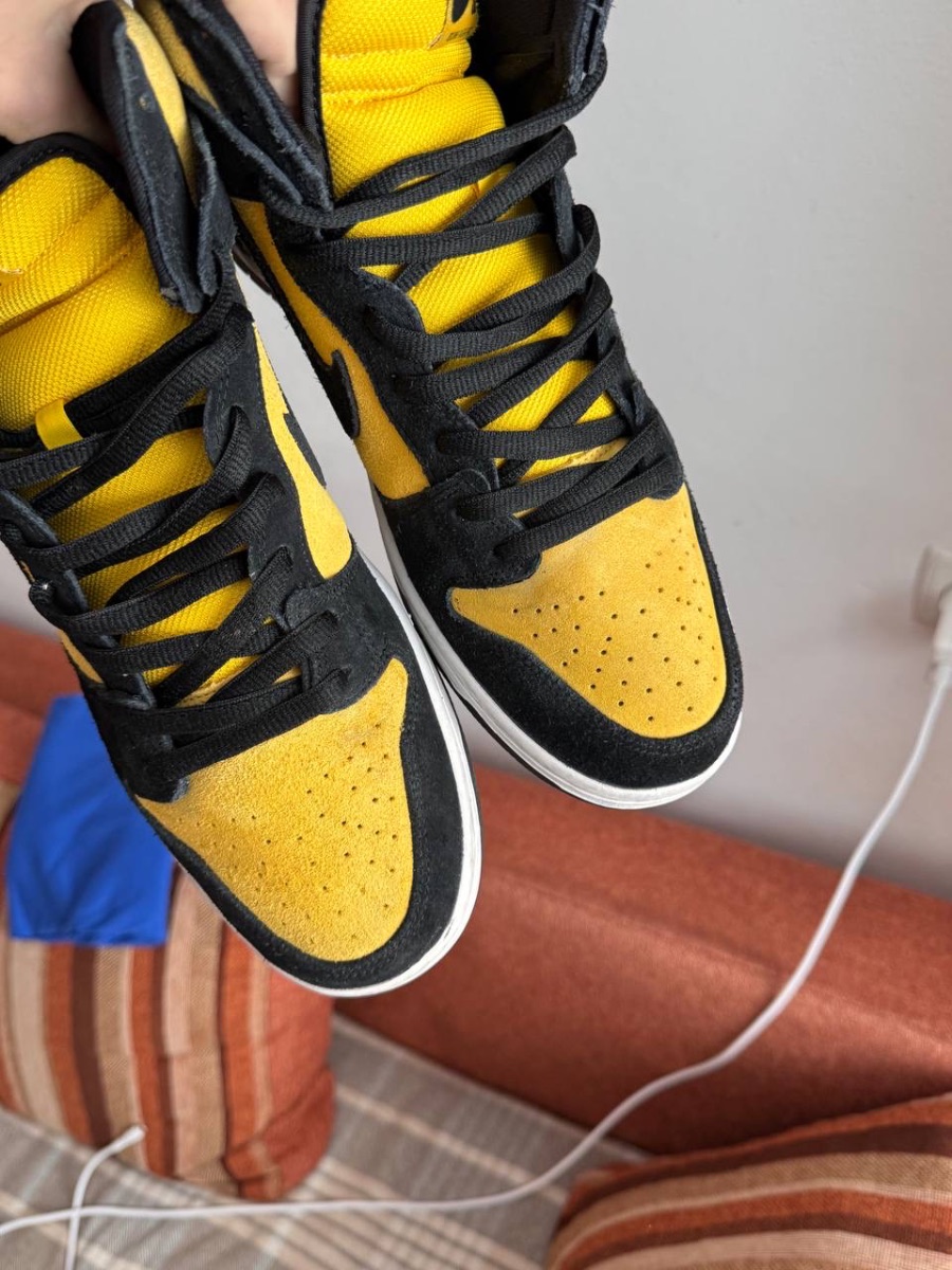 Nike Dunk Sb High Yellow Black