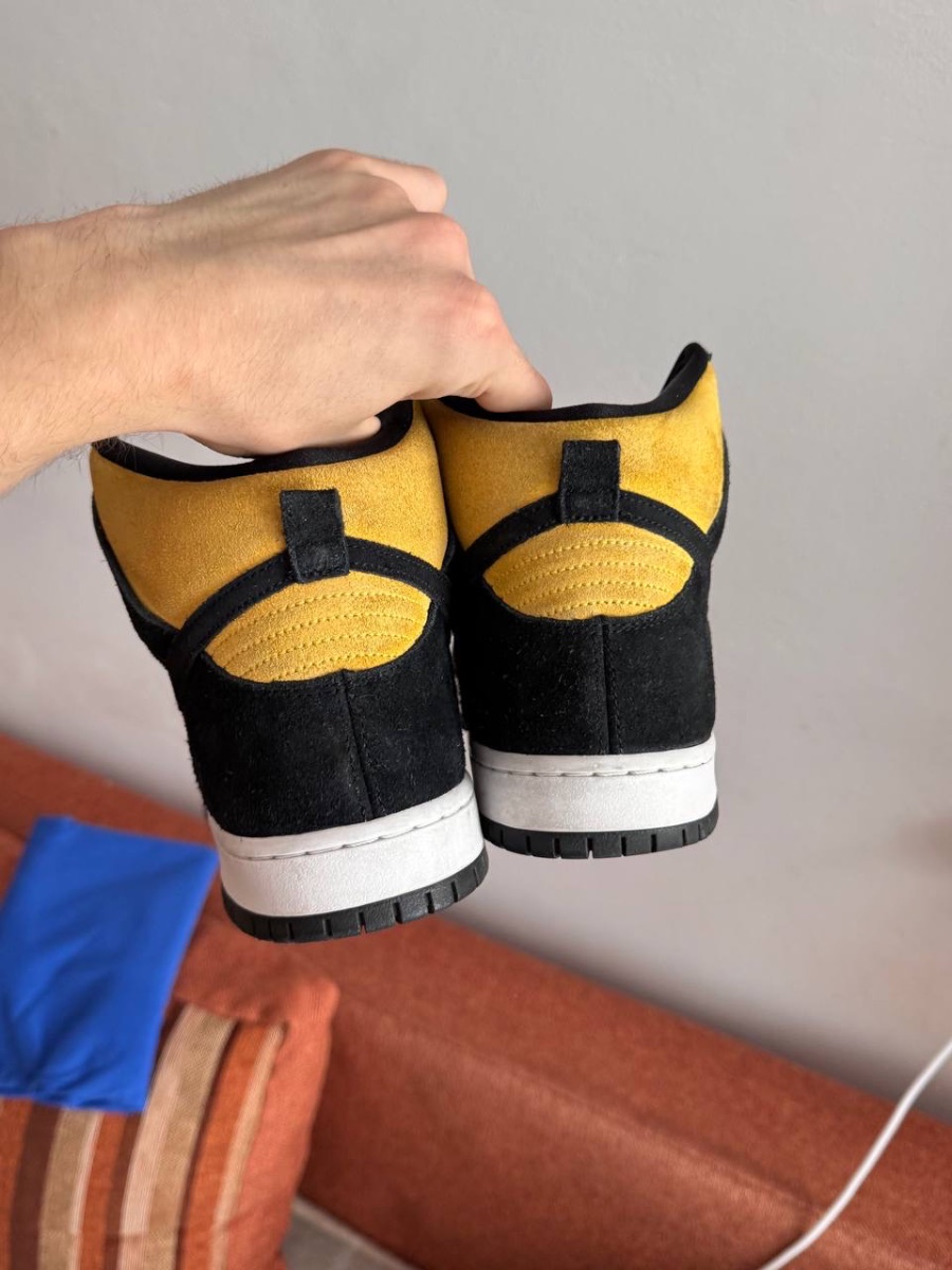 Nike Dunk Sb High Yellow Black