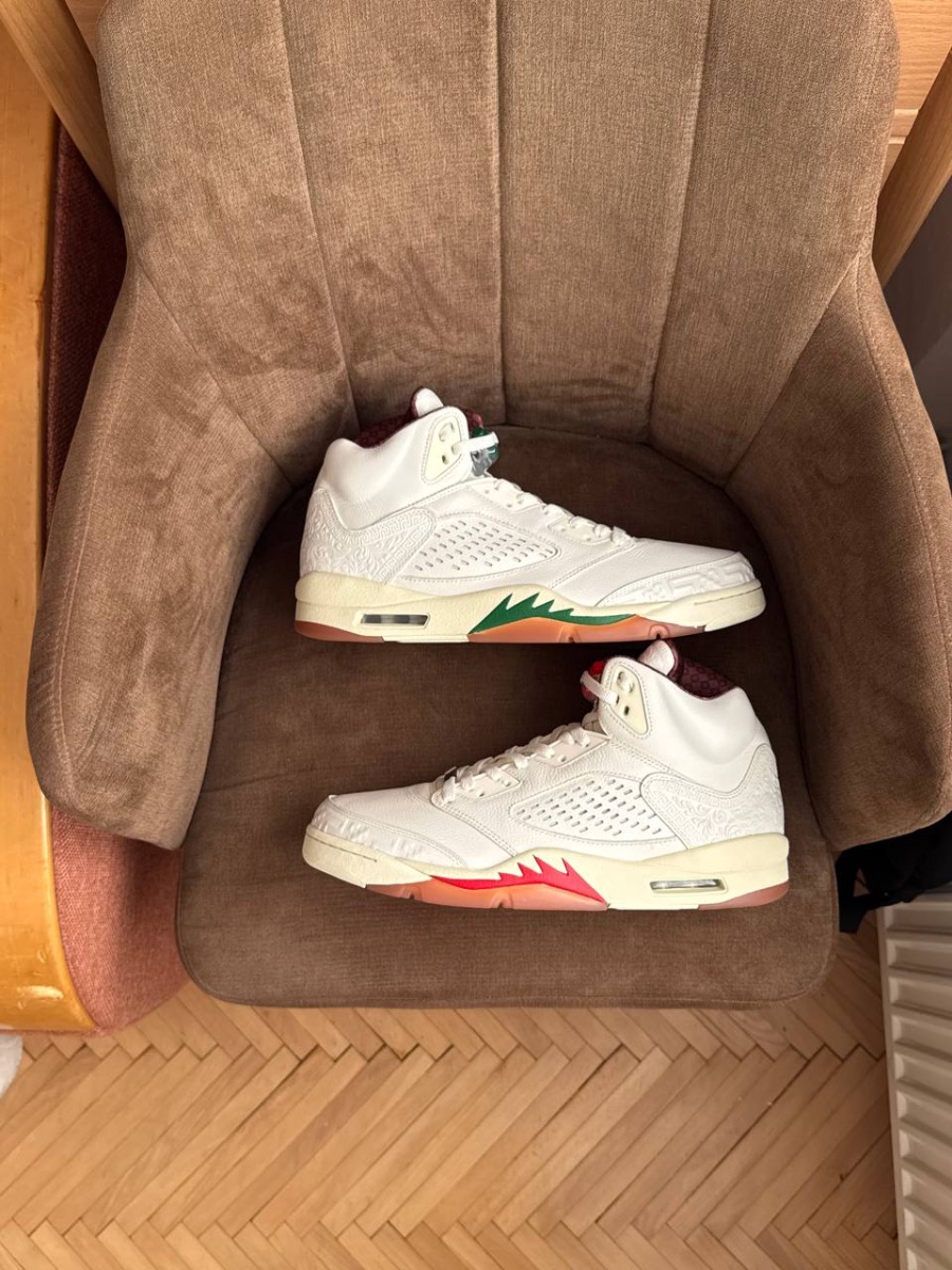 Nike Air Jordan 5 El Grito
