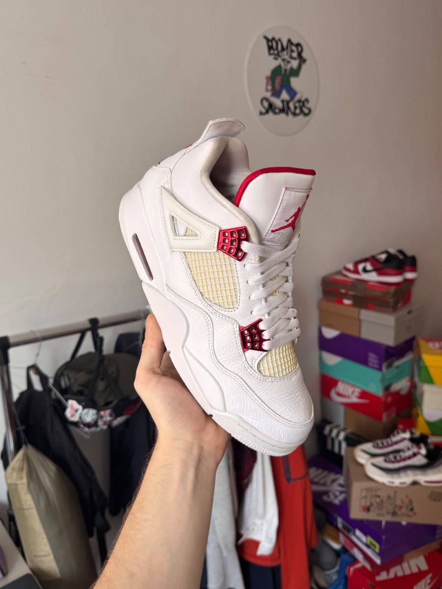 Nike Air Jordan 4 Metallic Red