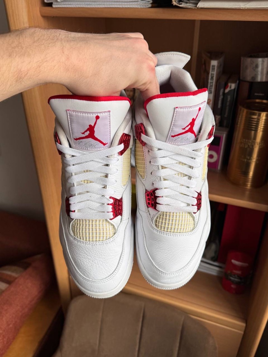 Nike Air Jordan 4 Metallic Red