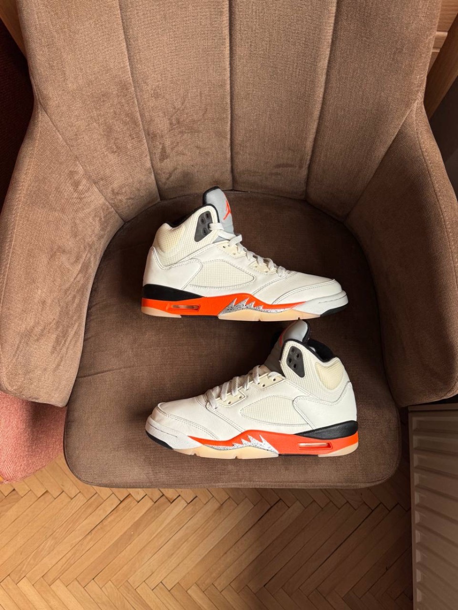Nike Air Jordan 5 Shatered