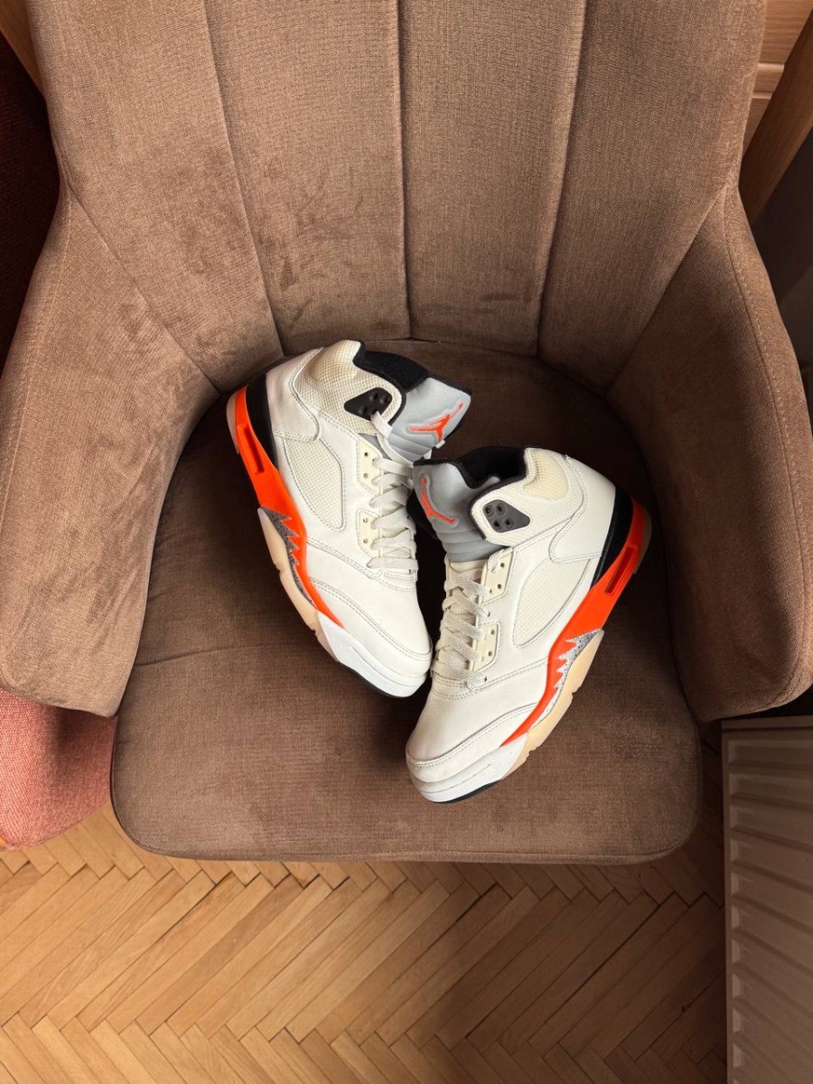 Nike Air Jordan 5 Shatered