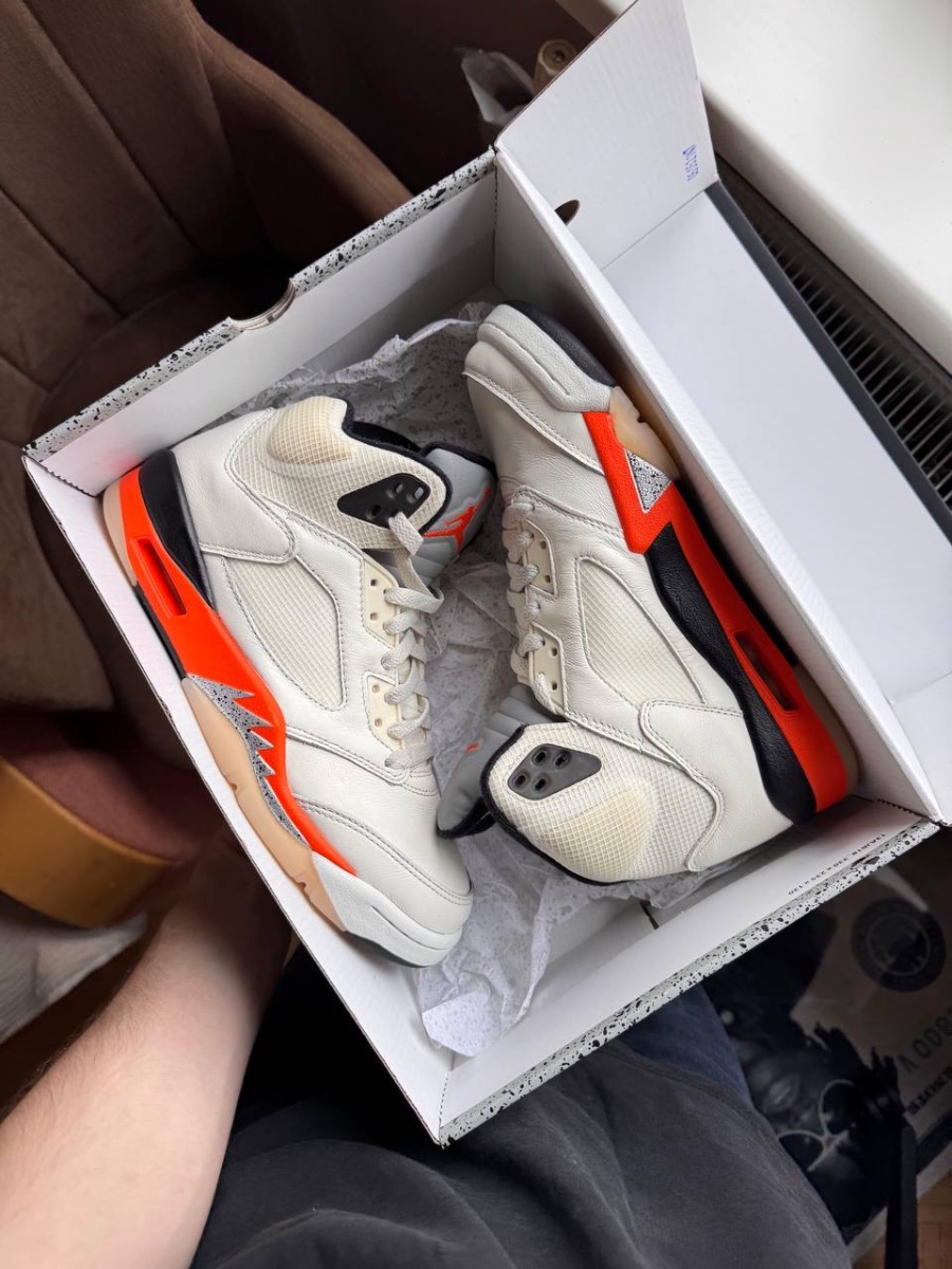 Nike Air Jordan 5 Shatered