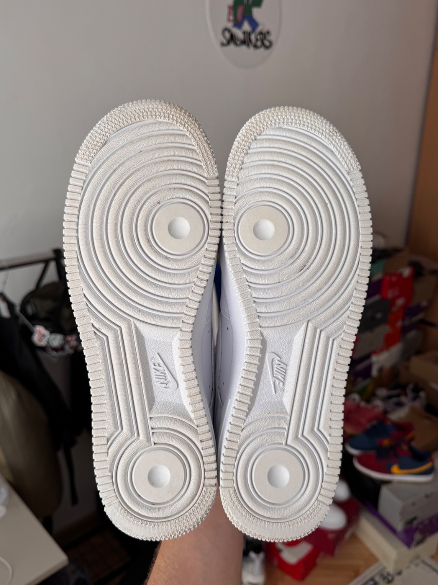 Nike Air Force 1 White x Supreme