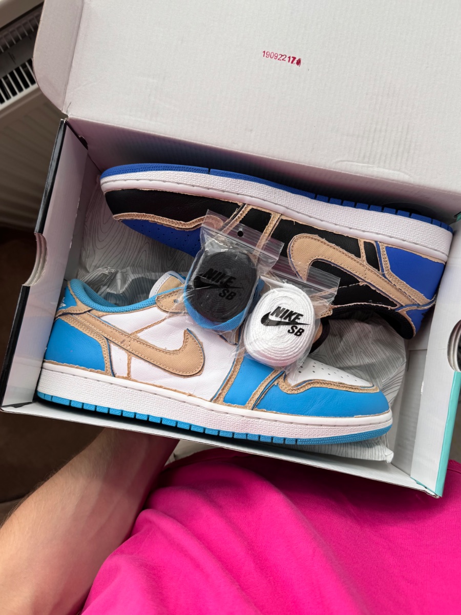 Nike Air Jordan 1 OG Sb Royale Blue
