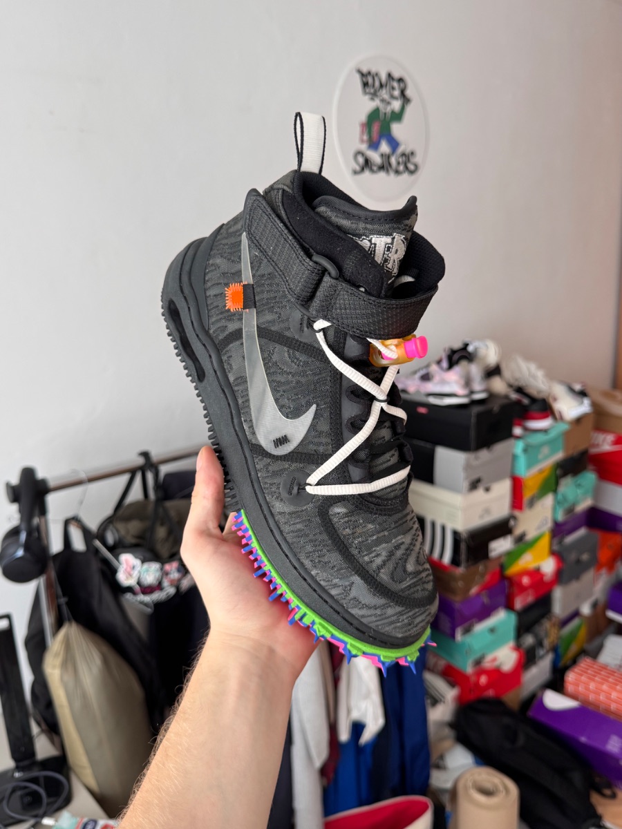 Nike Air Force 1 Mid Black x Off White