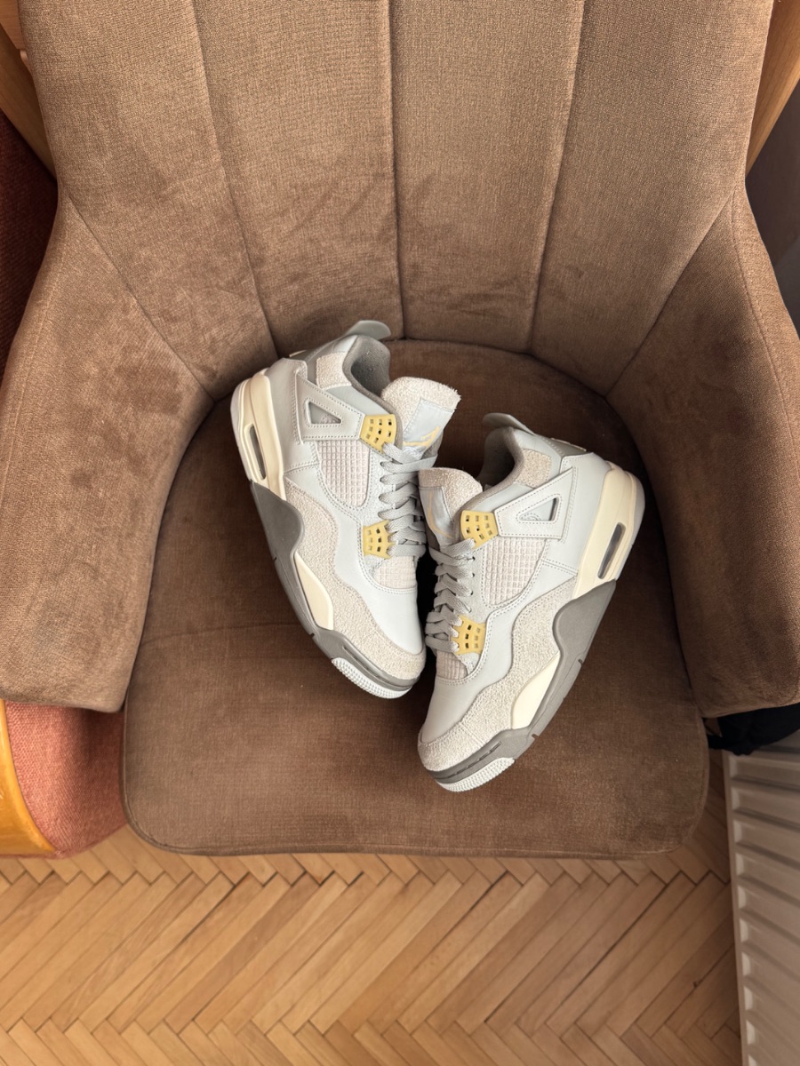 Nike Air Jordan 4 Craft Grey